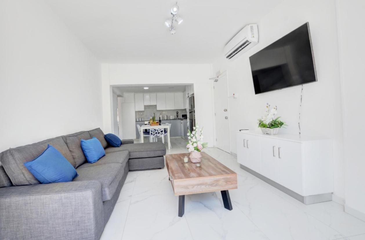 Myhome Delux, Ayia Napa 3 Bedroom With Pool ภายนอก รูปภาพ